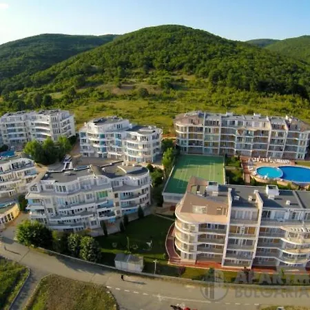 Apartment One Bed In Sunset Complex *